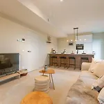 Chez Remi By Bloss Apartament *